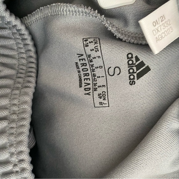 Adidas gray warm up pants size small - Picture 3 of 3